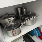 Lorraine 아파트 *