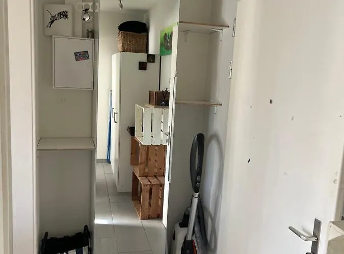 Lorraine 아파트 *